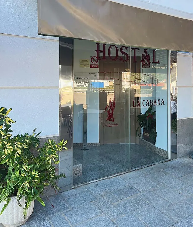 fachada hostal